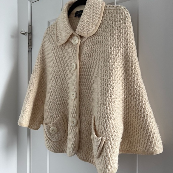 Luisa Spagnoli cream wool knit cape sweater jacket - One size - Picture 2 of 6